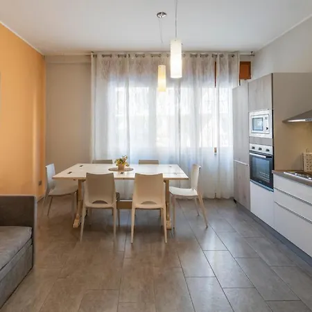 Pratosanto, Relax Nel Cuore Di Apartamento Verona