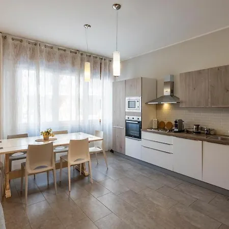 Pratosanto, Relax Nel Cuore Di Apartamento Verona